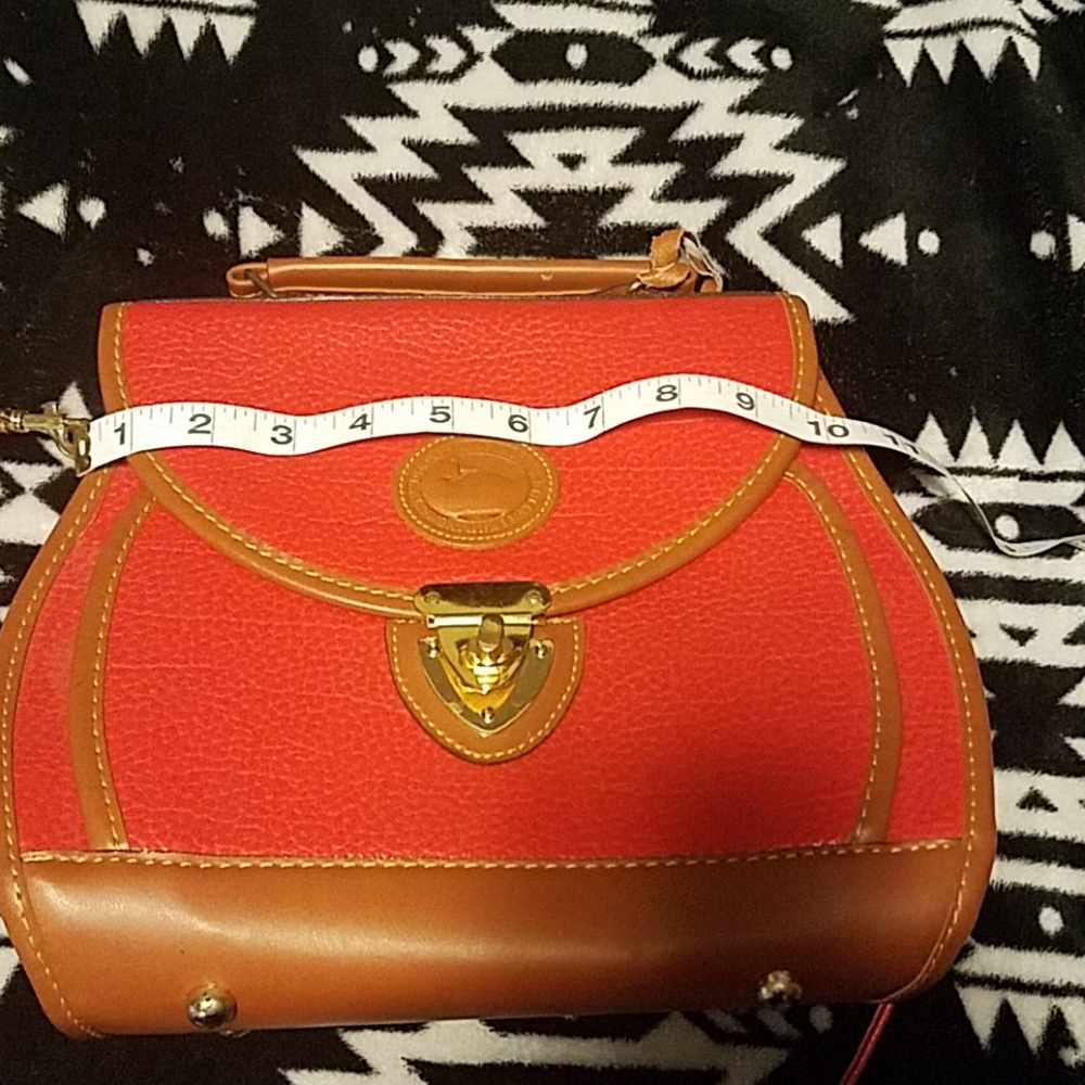 Dooney & Bourke - Picture 9 of 9
